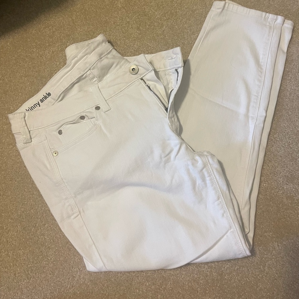 NWOT Skinny White Jeans Sz 14